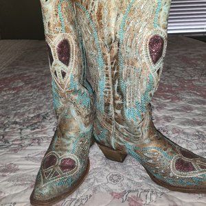 Corral boots